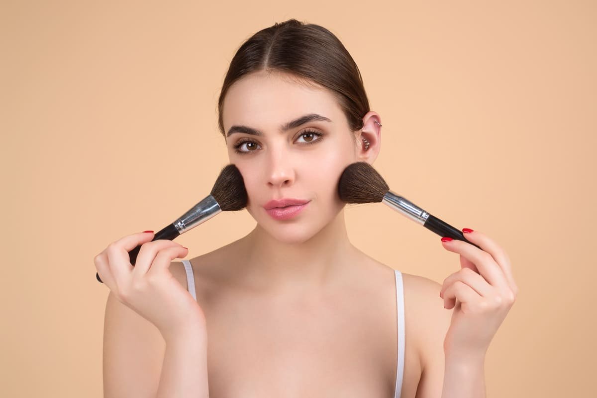 que cor de blush usar