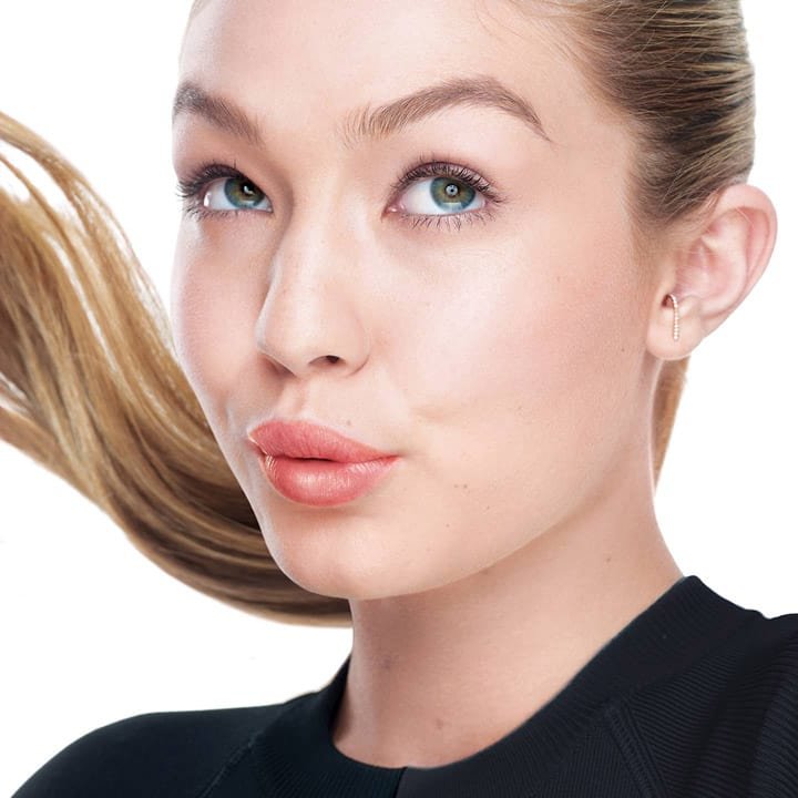 baby lips gigi hadid beautyimage 1x1