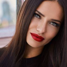 2 adriana lima profile image 1x1 