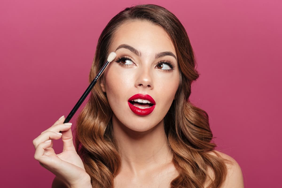 eye contouring